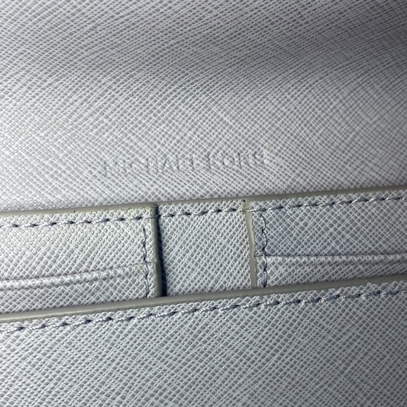 💜MICHAEL KORS💜Juliana Lilac Animal Print Large Flap Wallet/NWOT - Picture 4 of 12